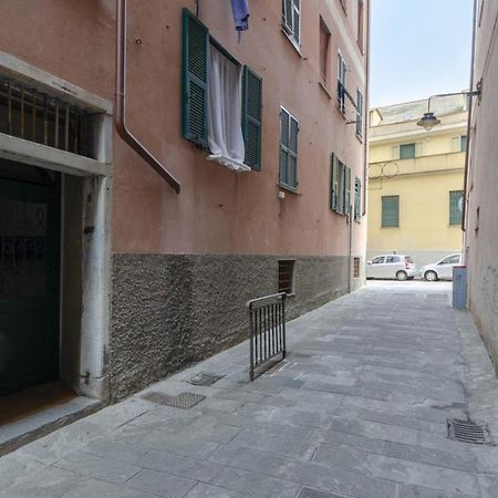 Joivy Warm Family Flat For 9, Near Porto Antico Apartment Genoa Exterior photo
